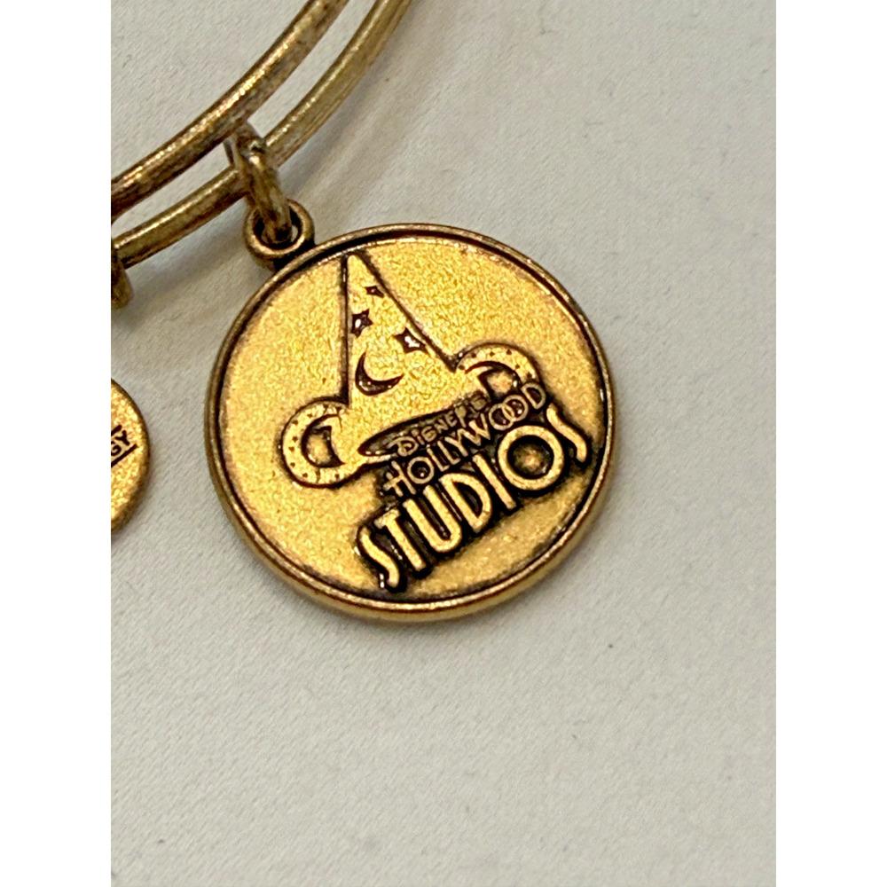 Disney Alex And Ani Hollywood Studios Sorcerer Hat Gold Bangle Charm Bracelet - Picture 8 of 9